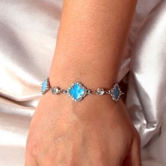 Elegant Blue Clover Rhinestone Silver Tone Bracelet - Picture 3 of 4